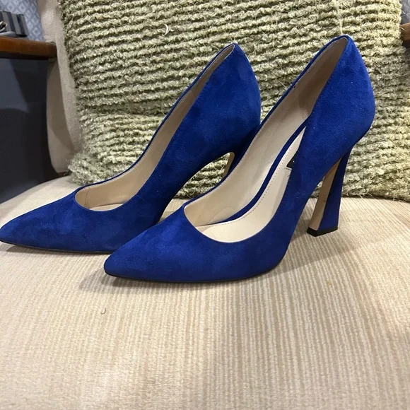 🤩 Nine West Women’s Trendz Pointy Toe Pumps. Only worn one time. Beautiful 🤩 - Picture 1 of 9